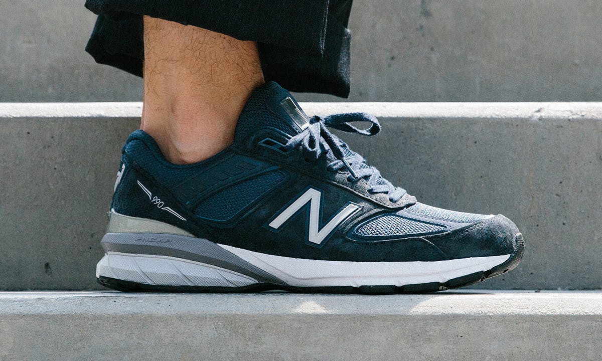 navy blue new balance sneakers